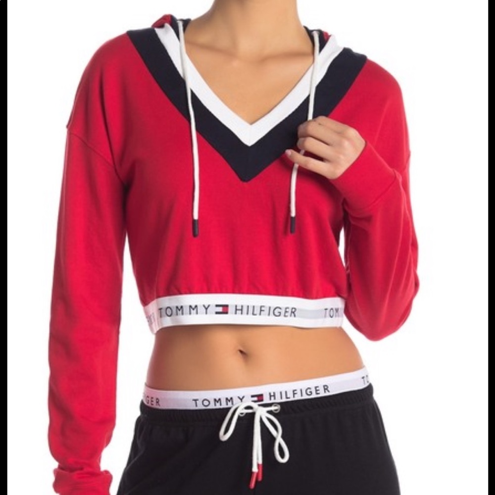 Tommy Hilfiger Cropped hoodie